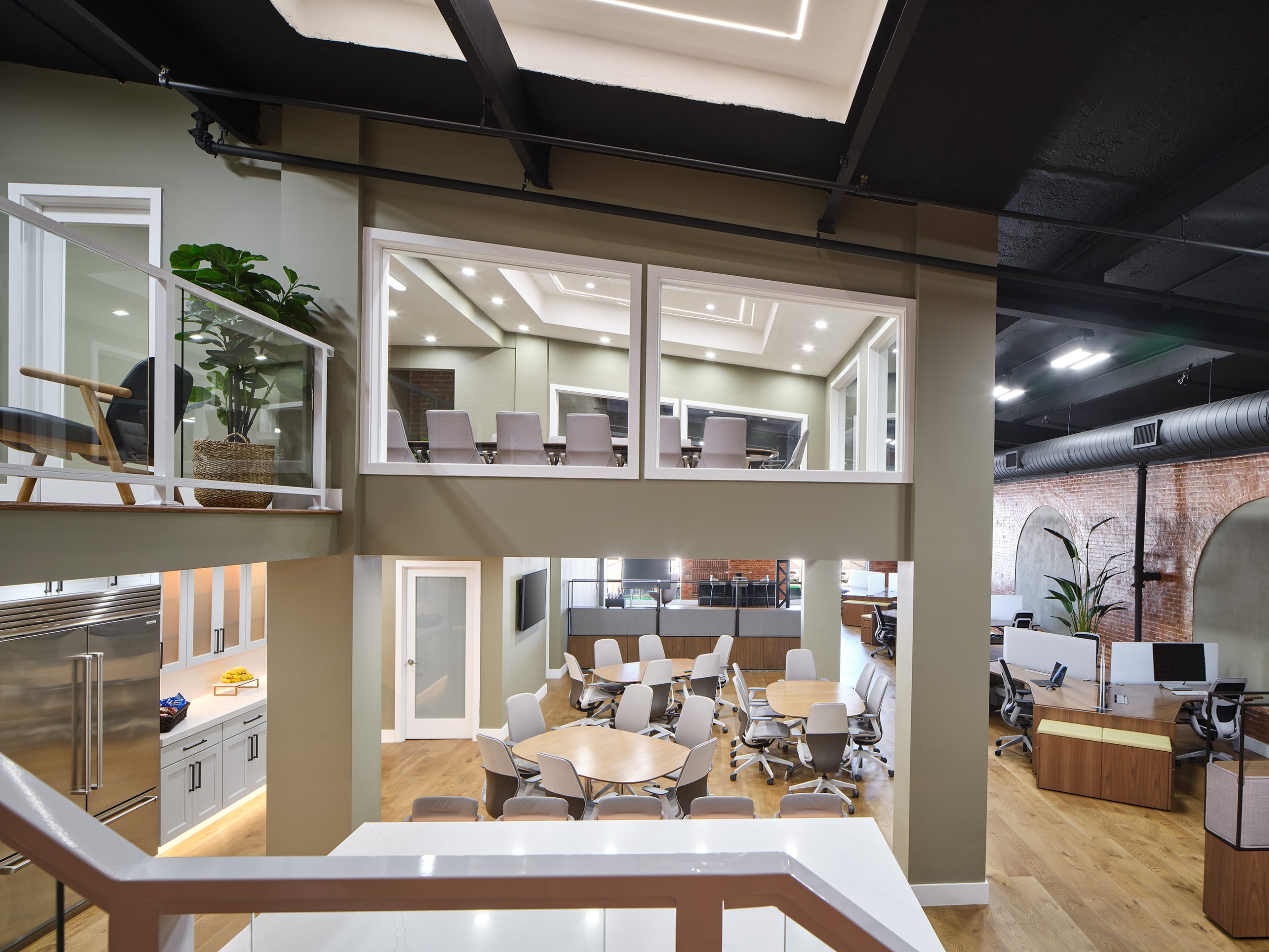 EXP Group LLC - dancker