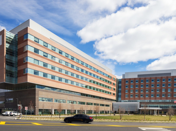 anterior view of valley health's paramus medical facility
